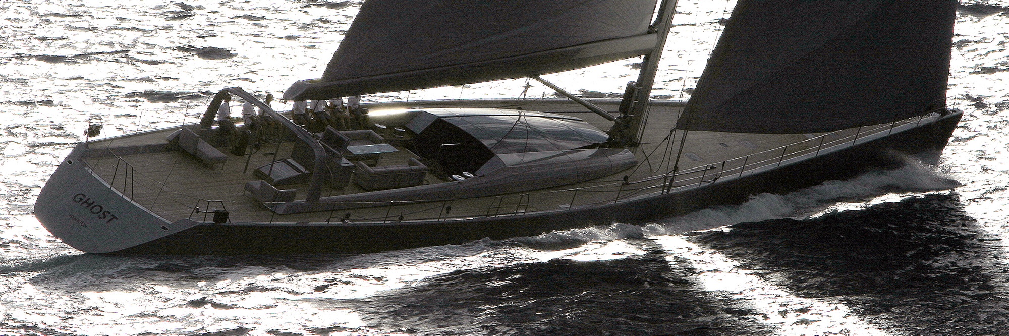 sailing yacht a interni